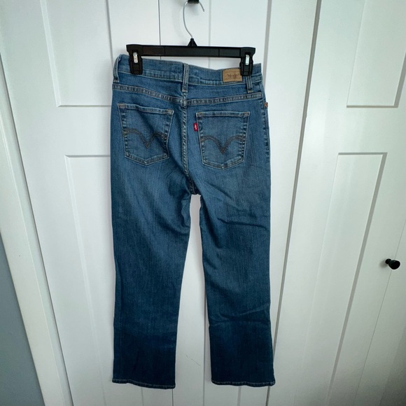 Levi's Perfectly Slimming Boot Cut 512 Jean - size 10m - Picture 4 of 7
